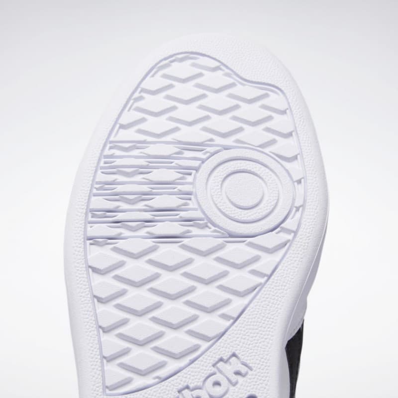 Reebok Unisex Club C Revenge Legacy Shoes - White- حذاء ريبوك كلوب سي ريفينج ليجيسي للجنسين لون أبيض