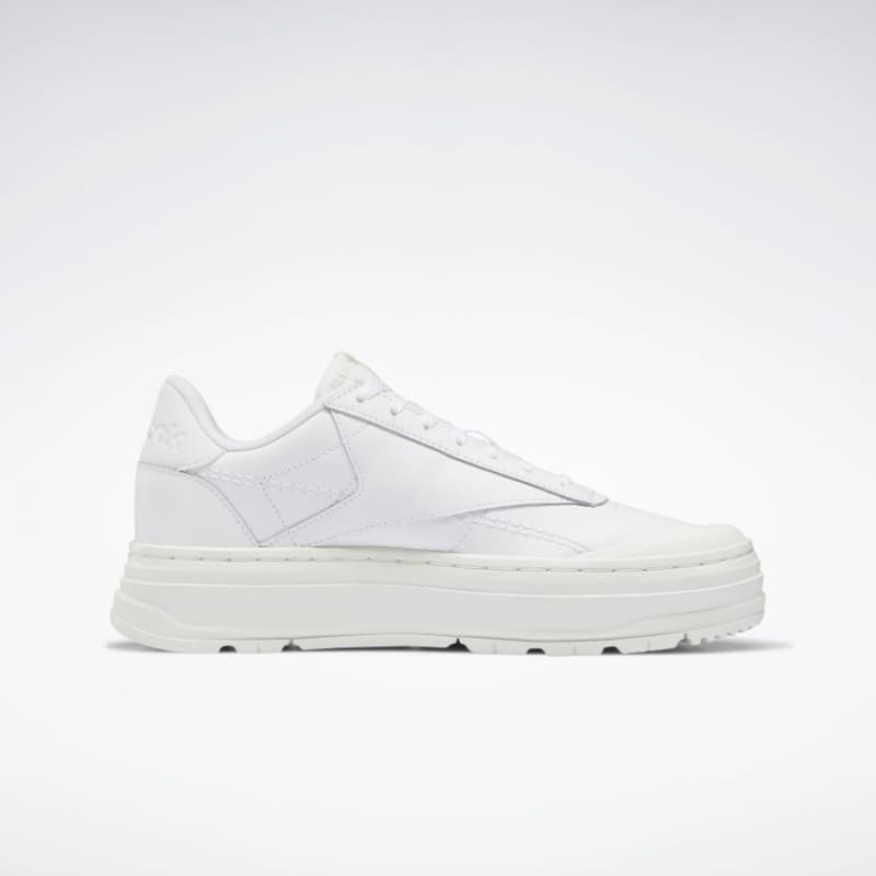 Reebok Women's Club C Double Geo Shoes- حذاء ريبوك كلو سي دبل جيو للنساء لون أبيض
