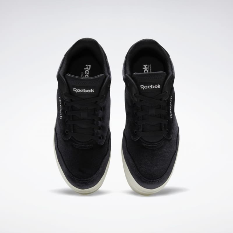 حذاء ريبوك رويال تيك للنساء لون أسود - Reebok Women's Royal Techque Shoes