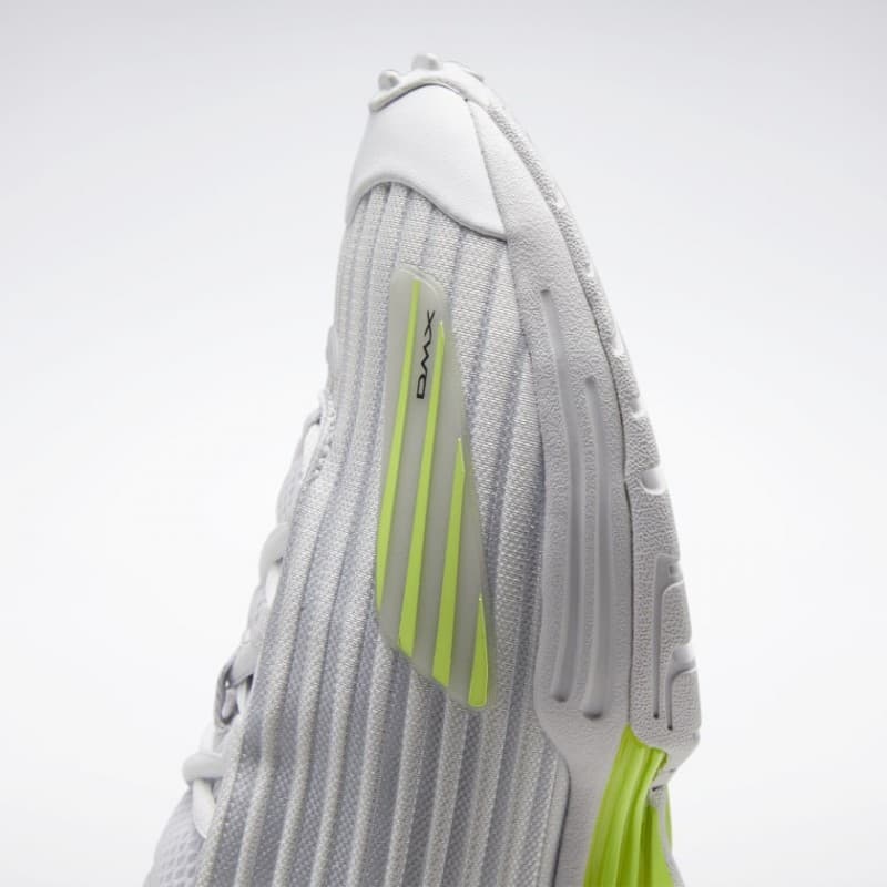 حذاء ريبوك دي ام اكس ثريل للنساء لون أبيض - Reebok Women's DMX Thrill Shoes 