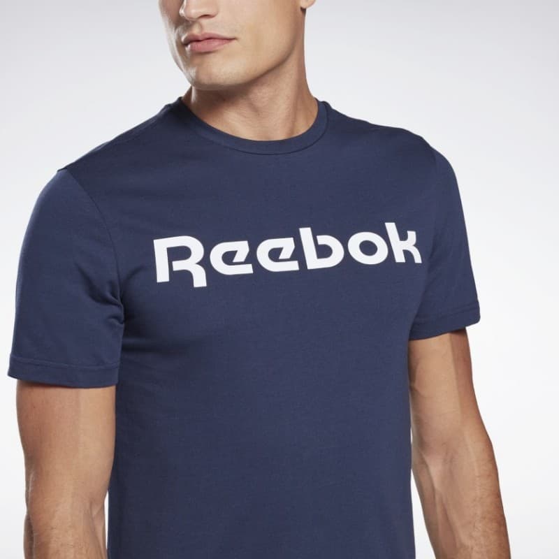 تيشيرت ريبوك جي اس لينر ريد للرجال لون كحلي - Reebok Men's GS Linear Read T-Shirt- Navy