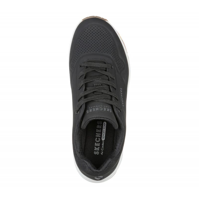 حذاء سكيتشرز أونو – ستاند اون اير للنساء لون أسود ونعل أبيض- Skechers Women's Uno - Stand on Air Shoes