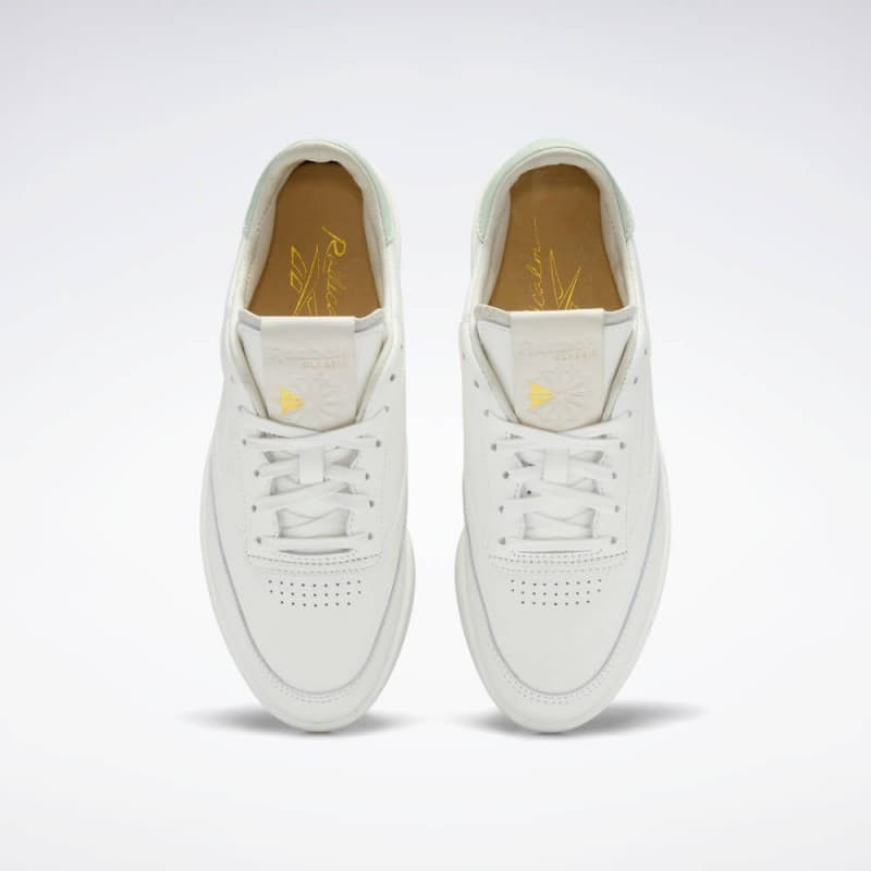 حذاء ريبوك كلوب سي كلن للنساء لون طحيني - Reebok Women's Club C Clean Shoes 