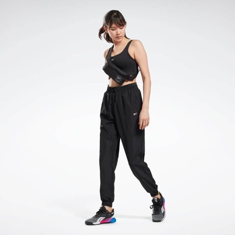 Reebok‏ Womens' Workout Ready Woven Joggers- بنطلون ريبوك وور ورك اوت ريدي للنساء لون أسود‏