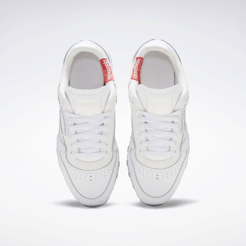 Reebok Women's Classic Leather Shoes - White- حذاء ريبوك كلاسيك جلدي للنساء لون أبيض