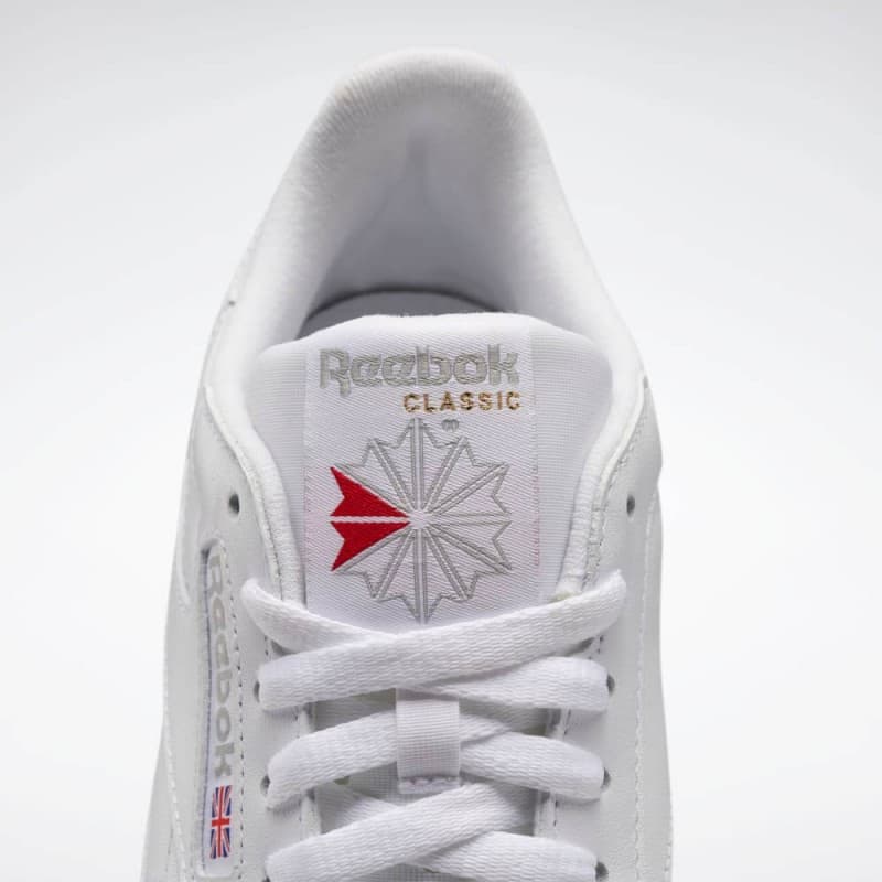 Reebok Unisex Classic Leather Shoes - حذاء ريبوك كلاسيك جلد للجنسين لون أبيض 