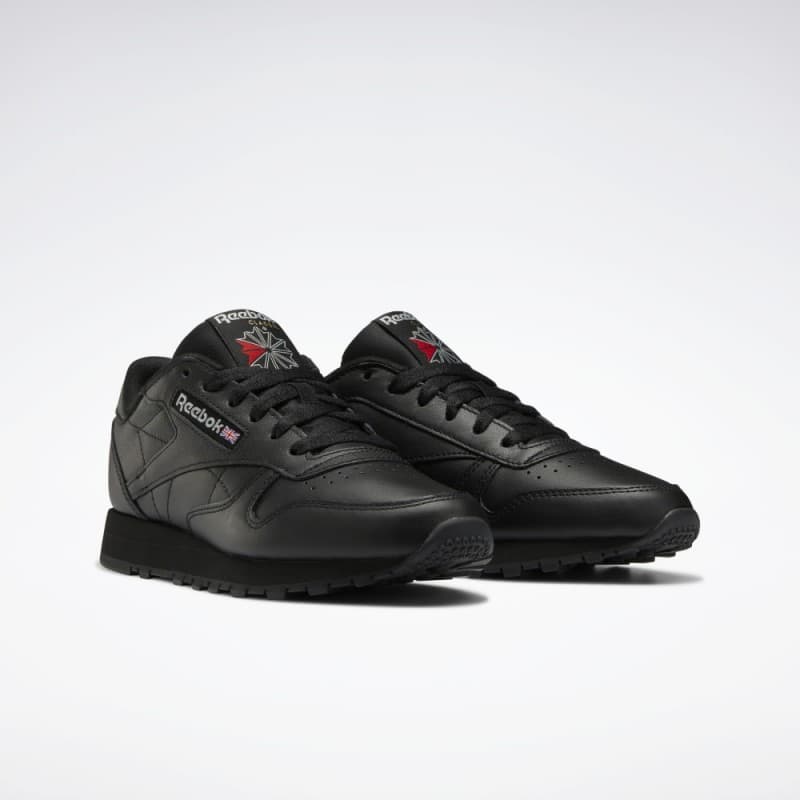 Reebok Unisex' Classic Leather Shoes- حذاء ريبوك كلاسيك ليذر للجنسين لون أسود