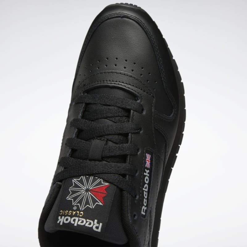 Reebok Unisex' Classic Leather Shoes- حذاء ريبوك كلاسيك ليذر للجنسين لون أسود