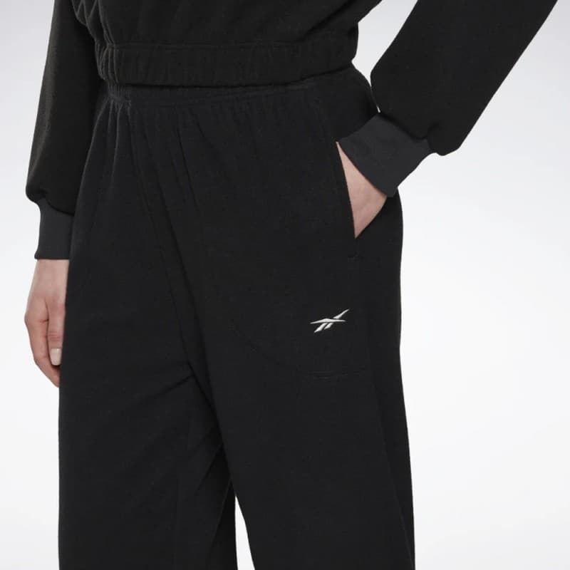 Reebok Womens" Myt Joggers-  بنطلون ريبوك ام واي تي للنساء لون أسود
