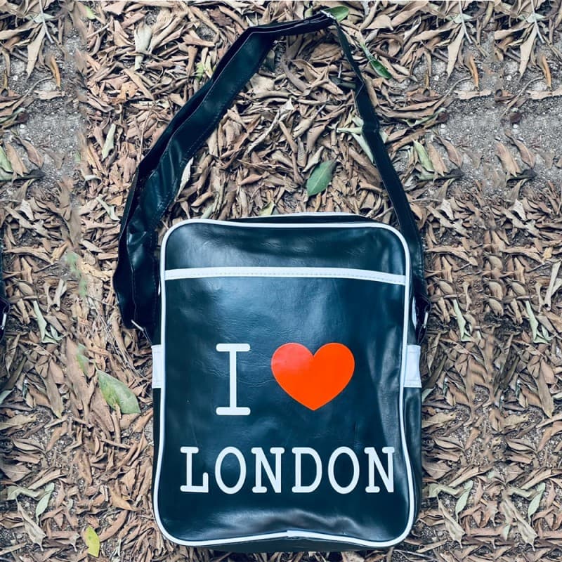 شنتة بناتي جلد كتف واحد I Love London