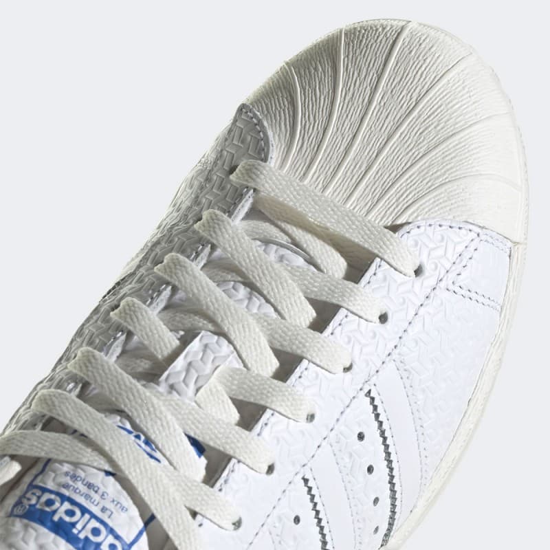adidas Superstar 82 Shoes - حذاء اديداس سوبر ستار 80 للرجال لون أبيض 