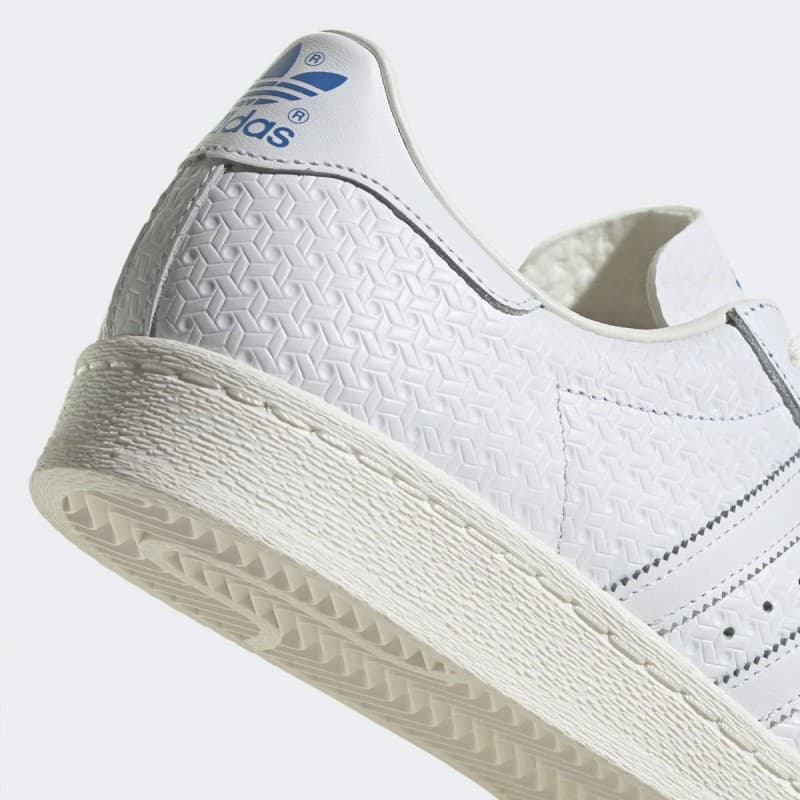 adidas Superstar 82 Shoes - حذاء اديداس سوبر ستار 80 للرجال لون أبيض 