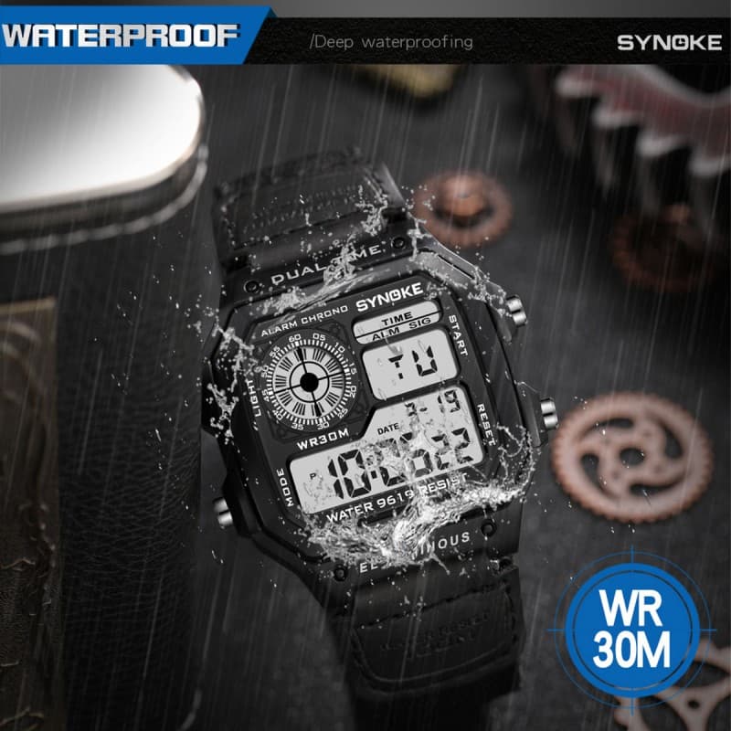 Men's Sport Waterproof Retro Digital Watch  - ساعة يد رقمية بثلاث شاشات جلد مطاط لون أسود 