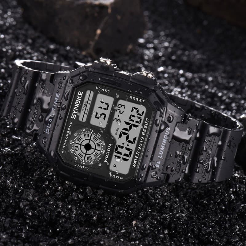 Men's Sport Waterproof Retro Digital Watch  - ساعة يد رقمية بثلاث شاشات جلد مطاط لون أسود 