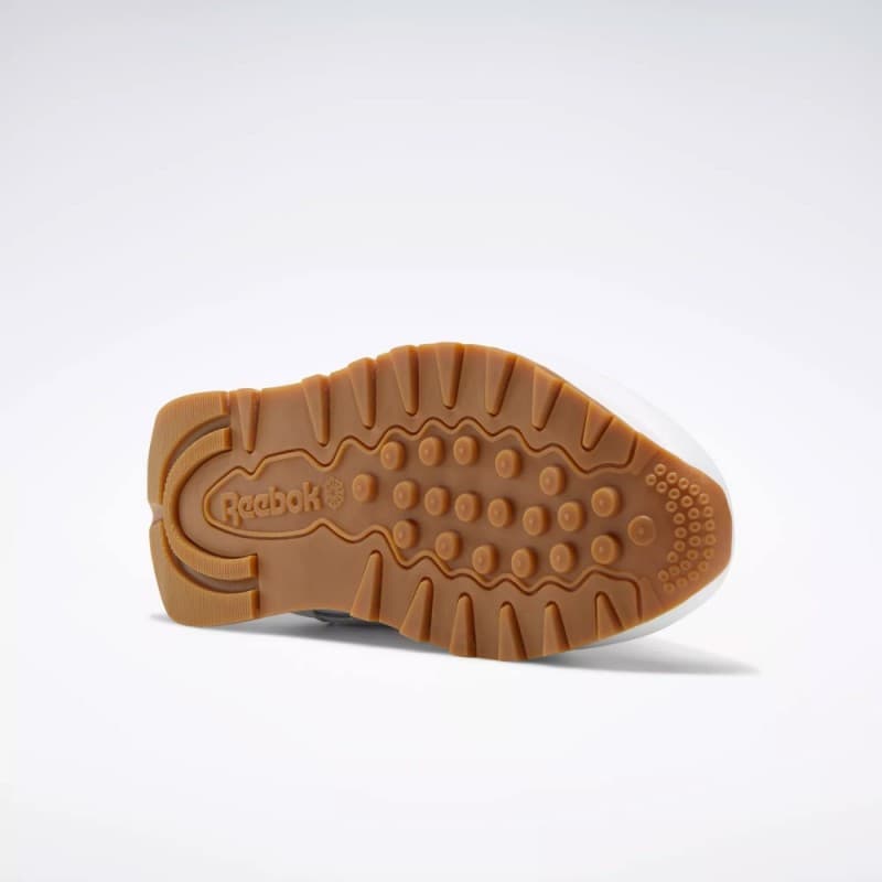 Reebok Classic Leather Shoes - Grade School- حذاء ريبوك كلاسيك ليذر لون ابيض