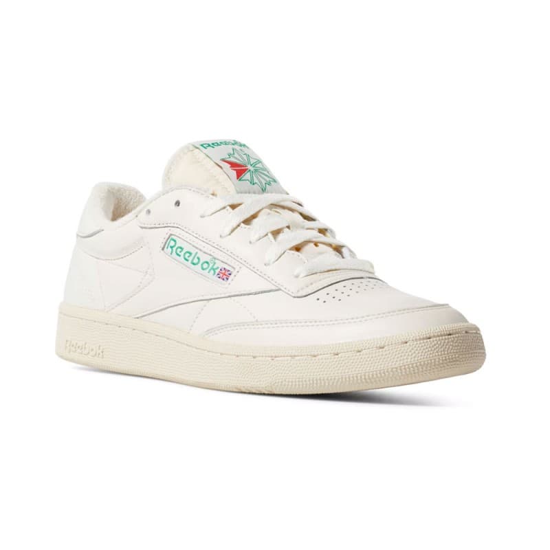 Reebok Unisex' Club C 85 Vintage Shoes - Chalk- حذاء ريبوك كلوب سي 85 فانتيج للجنسين لون أبيض طحيني