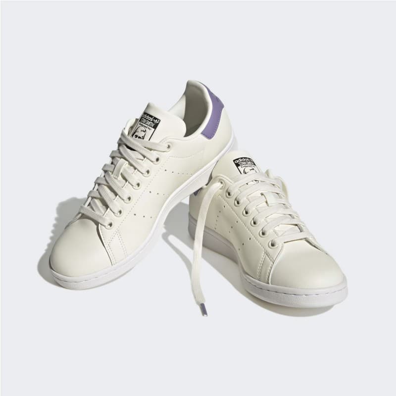 adidas Womens' Stan Smith Shoes - White- حذاء اديداس ستان سميث للنساء لون أوفوايت
