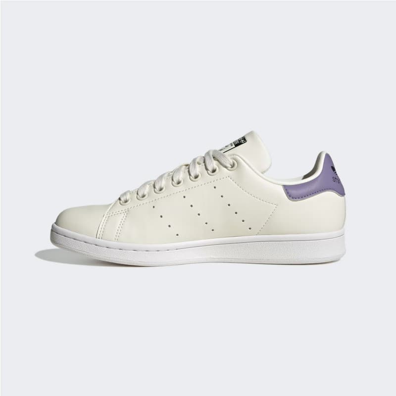 adidas Womens' Stan Smith Shoes - White- حذاء اديداس ستان سميث للنساء لون أوفوايت