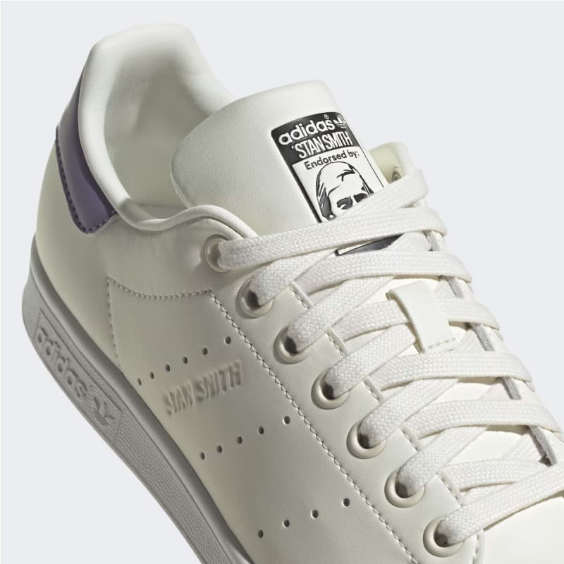 adidas Womens' Stan Smith Shoes - White- حذاء اديداس ستان سميث للنساء لون أوفوايت