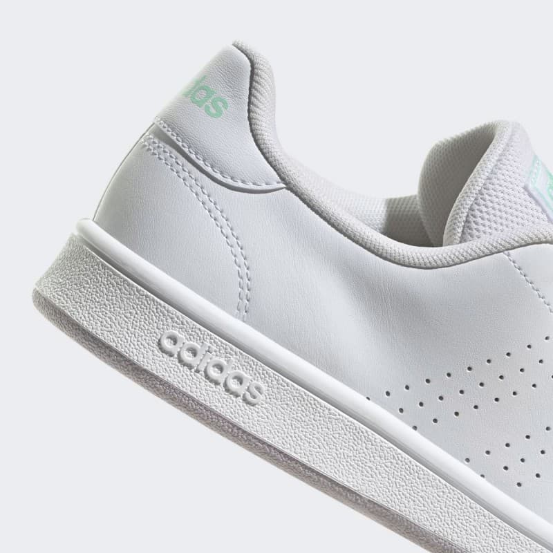 حذاء اديداس ادفانتج بيس للرجال لون أبيض- adidas Mens' Advantage Base Shoes - White