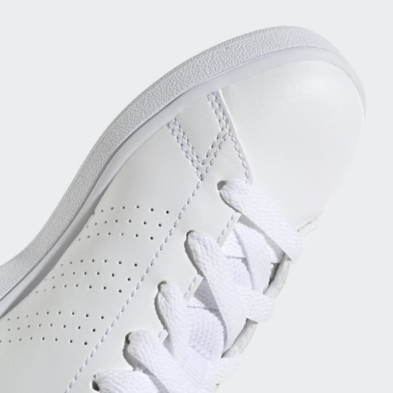  adidas Unisex Advantage K Lifestyle Court Lace Shoes - White- حذاء اديداس أدفانتدج  كيه لايف ستايل كورت للجنسين لون أبيض