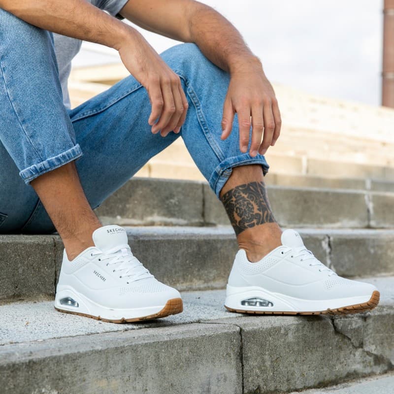 Skechers Men's Uno - Stand On Air Shoes - حذاء سكيتشرز أونو ستاند اون اير للرجال لون أبيض 