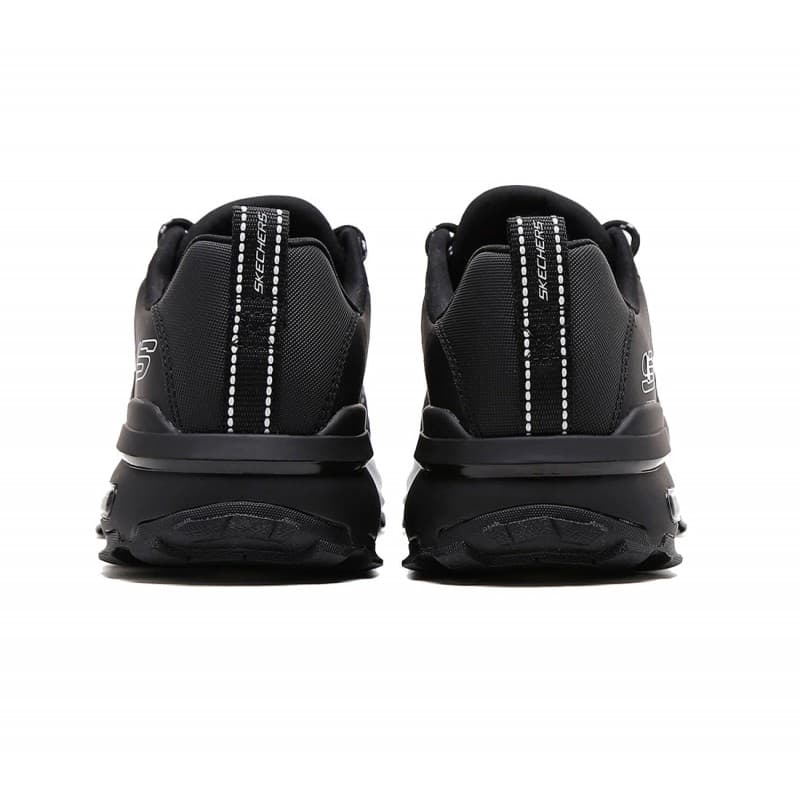 Skechers Men's Max Protect Shoes - حذاء سكيتشرز ماكس بروتيكت للرجال لون أسود وأبيض