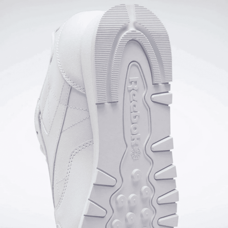 حذاء ريبوك كلاسيك ليذر جلد للجنسين لون أبيض- Reebok Unisex Classic Leathers Shoes