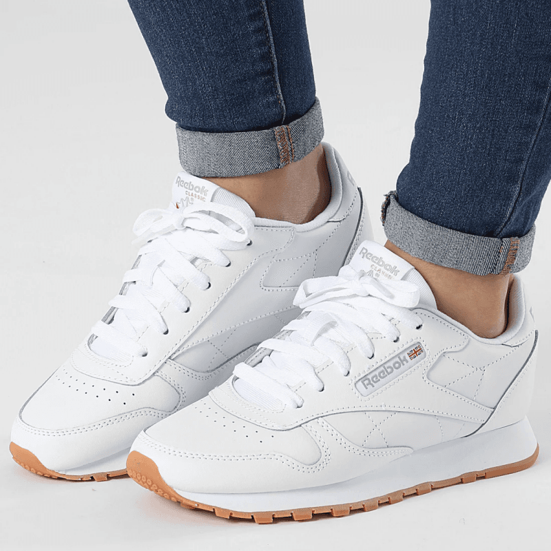 Reebok Classic Leather Shoes - Grade School- حذاء ريبوك كلاسيك ليذر لون ابيض