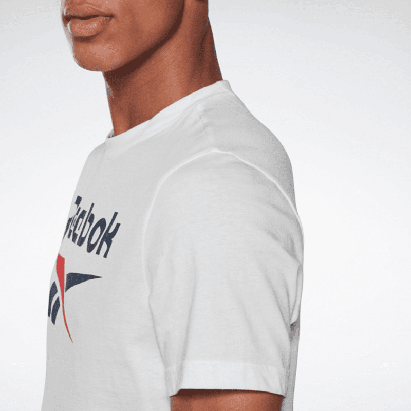 Reebok Mens' Identity Big Logo T-Shirt- تيشيرت ريبوك ادينتتي بيج لوجو للرجال لون أبيض