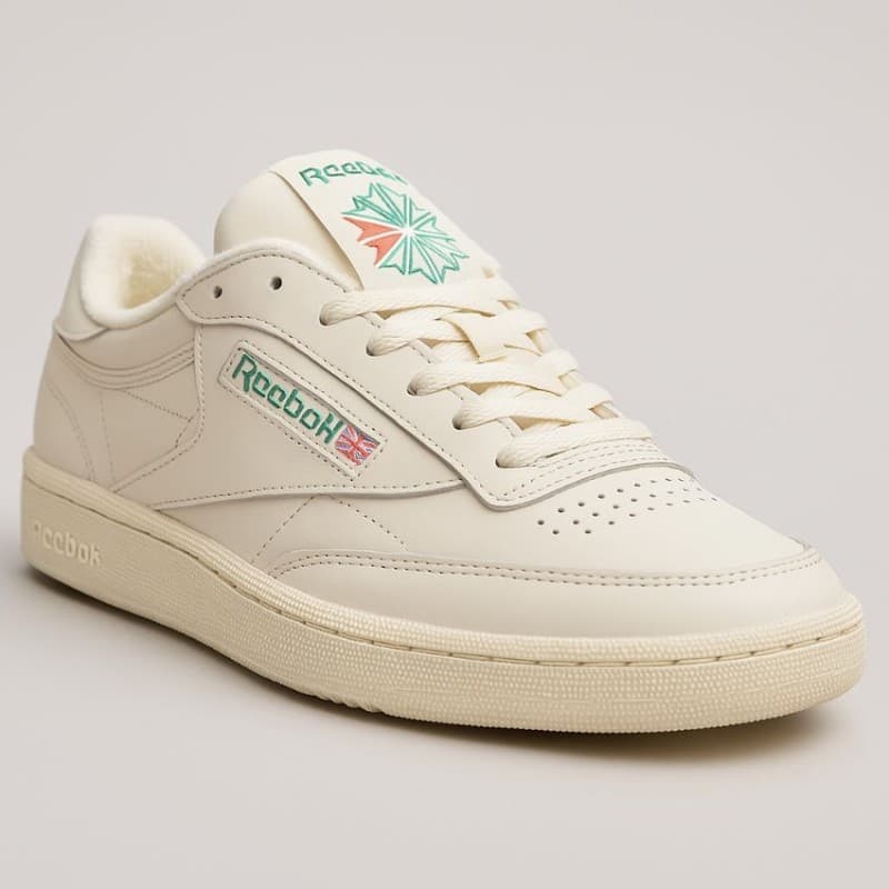 Reebok Unisex' Club C 85 Vintage Shoes - Chalk- حذاء ريبوك كلوب سي 85 فانتيج للجنسين لون أبيض طحيني