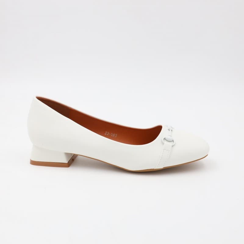 كندرة جلد كعب للنساء لون أبيض
