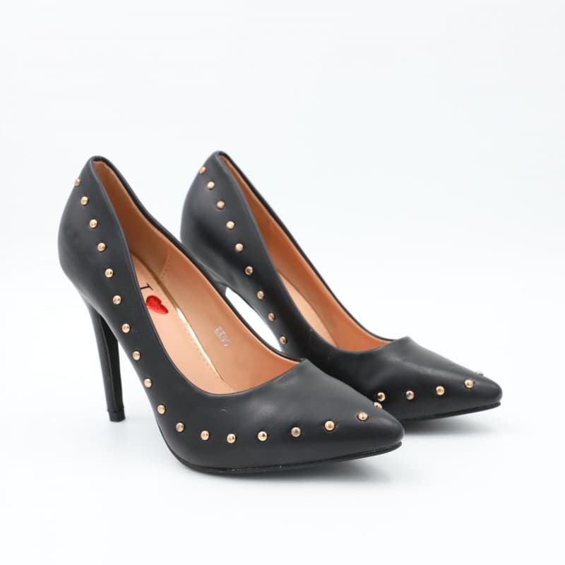 حذاء كعب للنساء لون أسود