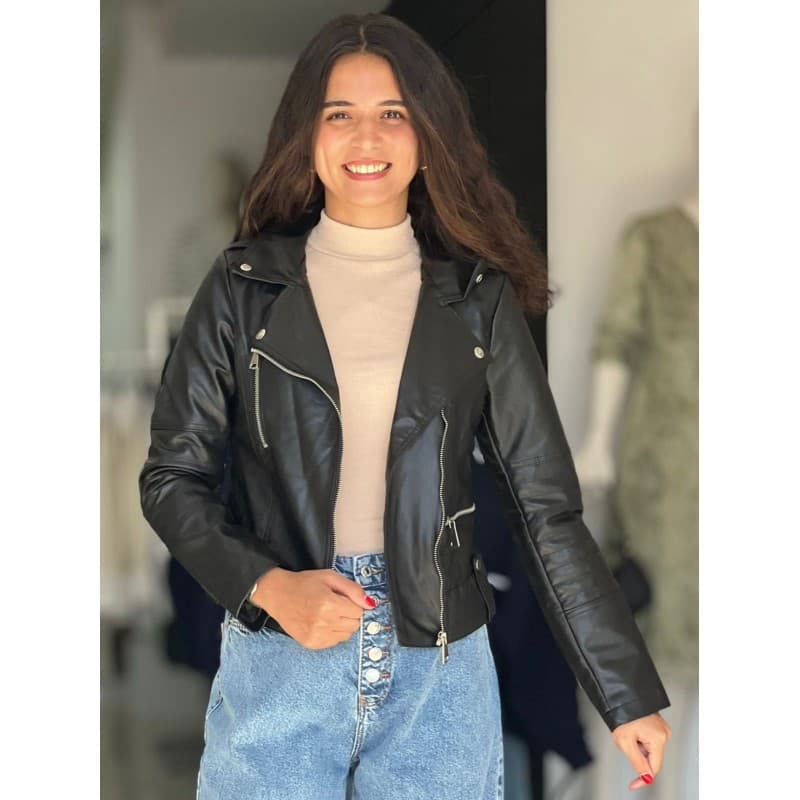 جاكيت جلد ستاتي لون أسود