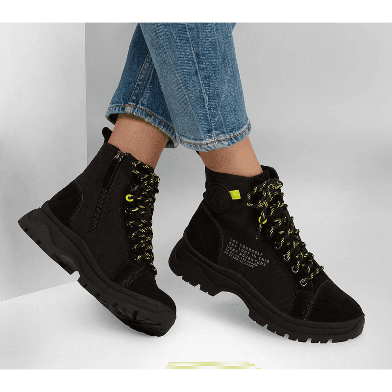 Skechers Women's BOBS Broadies - Combat Cutie Shoes