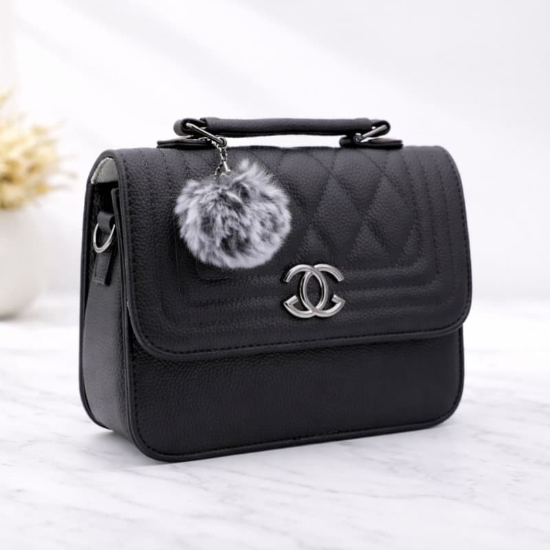 شنطة حقيبة CROSSBODY جلد للنساء لون اسود
