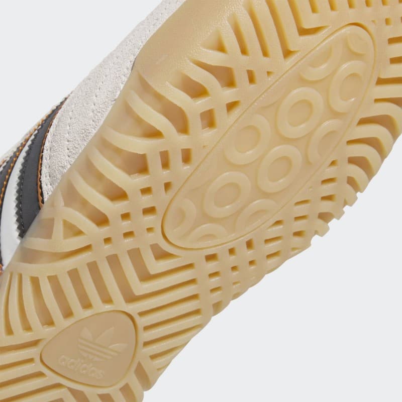 adidas Mens' Busenitz Indoor Super shoes - Beige