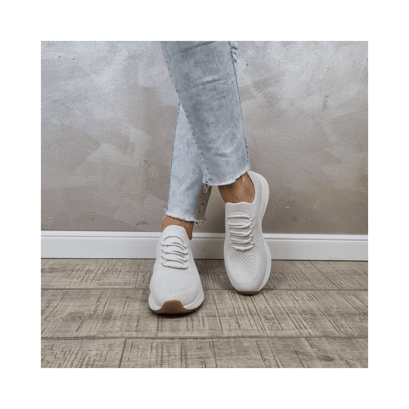 Skechers Women's BOBS Sport Sparrow 2.0 - Allegiance Crew Shoes  - حذاء سكيتشرز بوب سبورت سبارو 2.0 للنساء لون أوفوايت