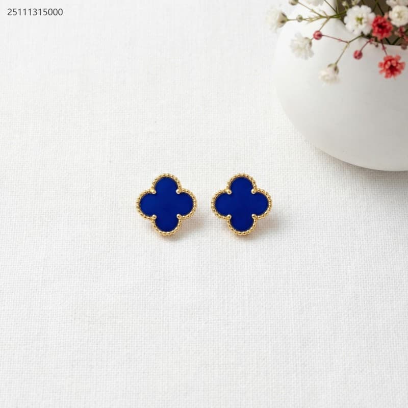 15mm earrings لون فضي