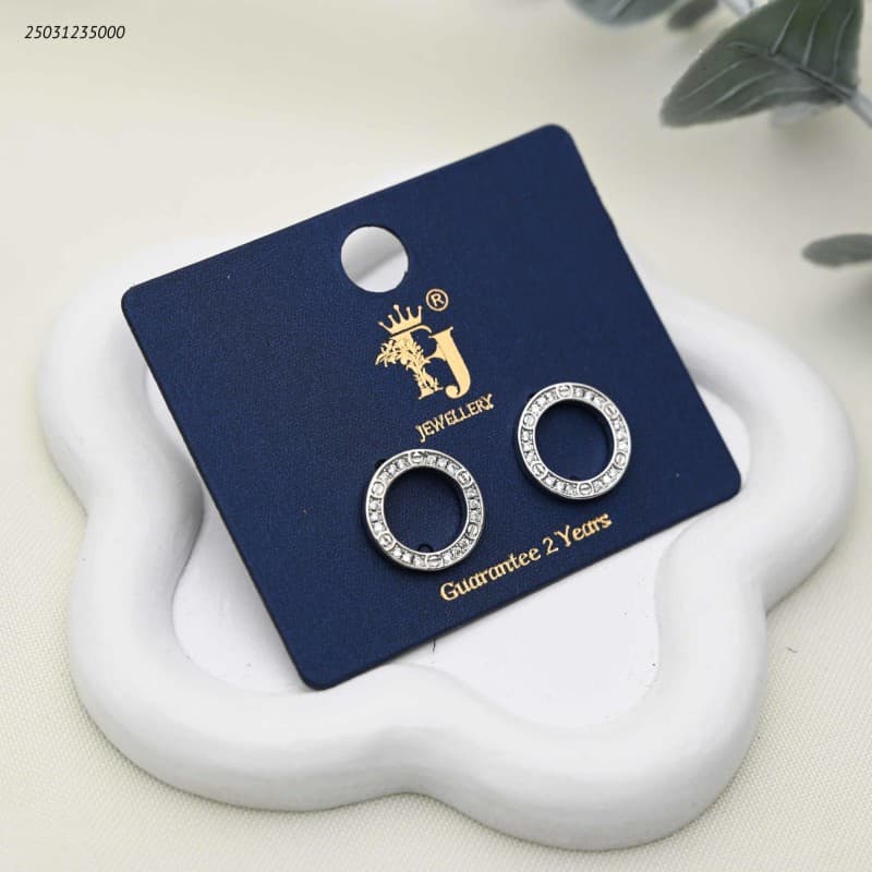 earrings لون فضي