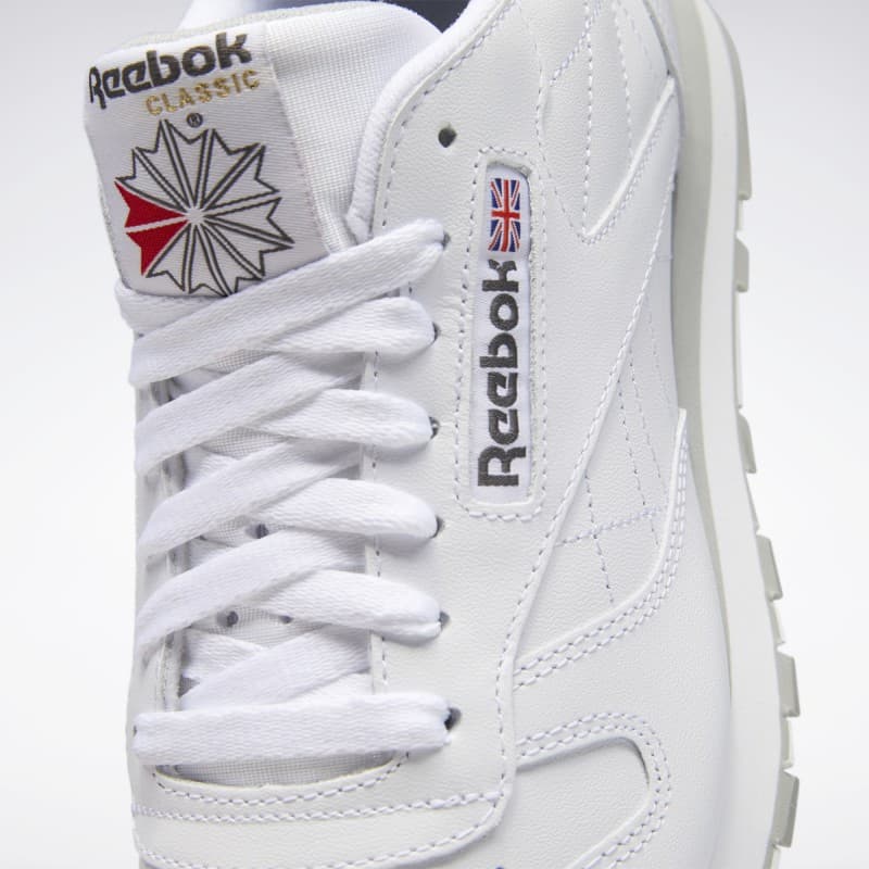 Reebok Men's Classic Leather Shoes - حذاء ريبوك كلاسيك جلد للرجال لون أبيض 