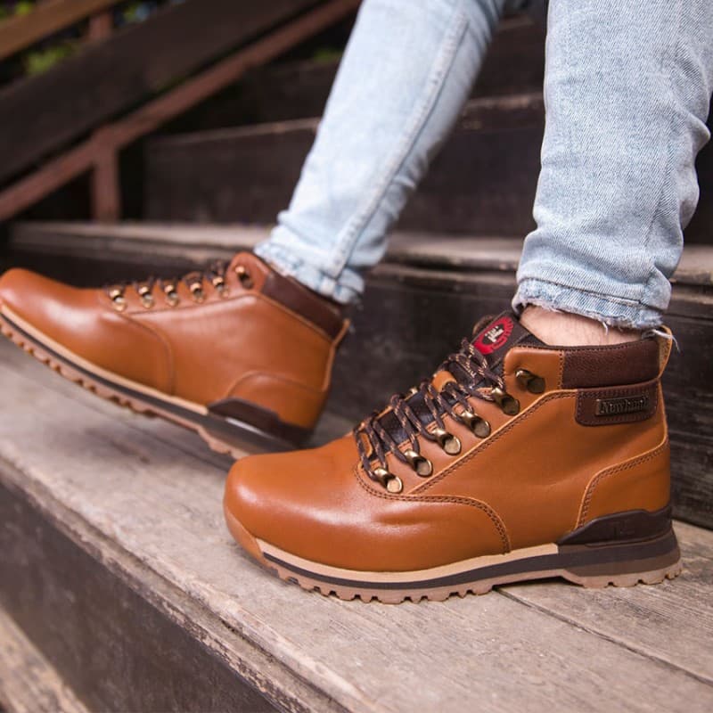New Land Hebron Men's Bustar102