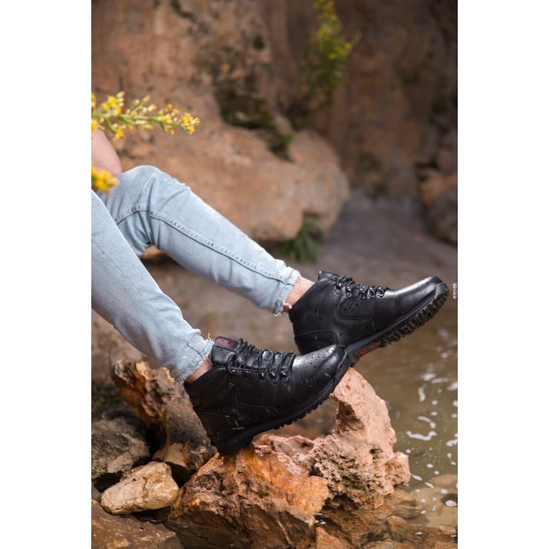New Land Hebron Men's Bustar 511