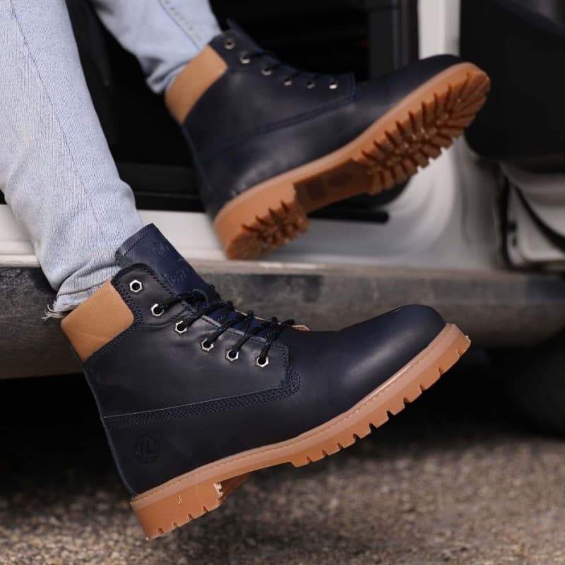 Hebron New Land Men's Boot 666