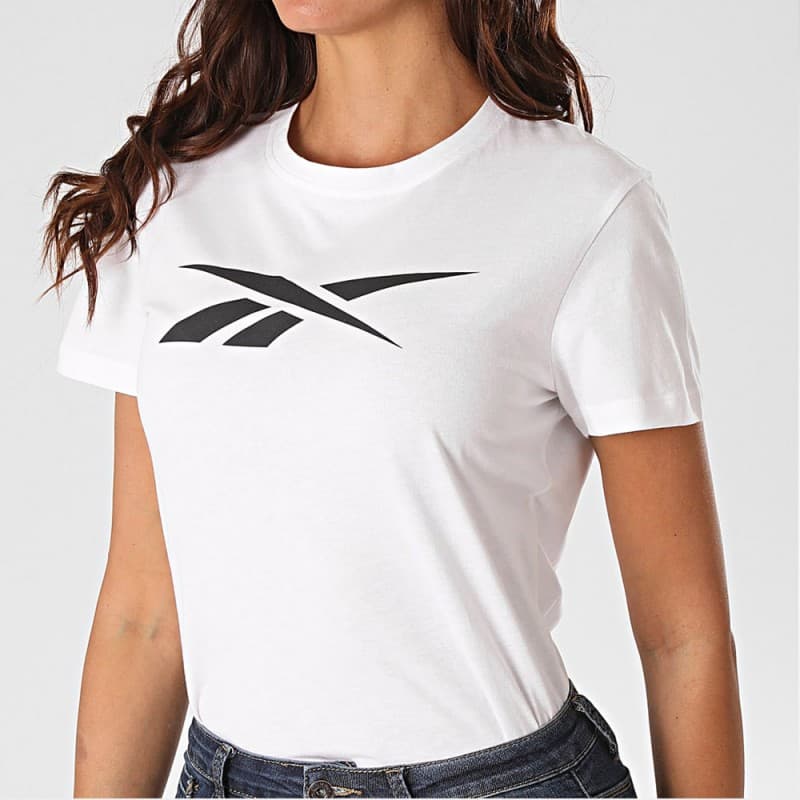 Reebok TE Graphic Vector Tee- تيشيرت ريبوك جرافيك فيكتور للنساء لون أبيض