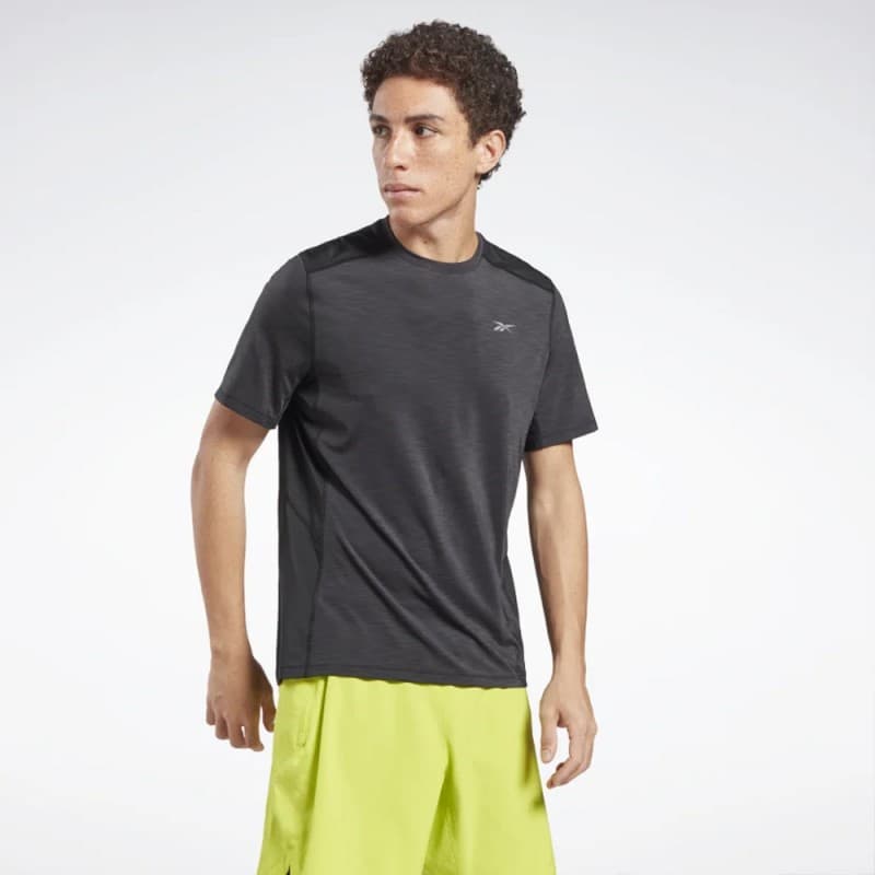 Reebok Men's Activchill Athlete Training T-shirt- Black - تيشيرت ريبوك اكتيف شيل اثليت للرجال لون أسود