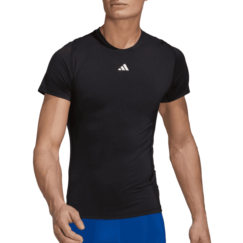 تيشيرت اديداس تراينيغ تيك فيت للرجال لون أسود- adidas Mens'Training Techfit Training Tee - Black